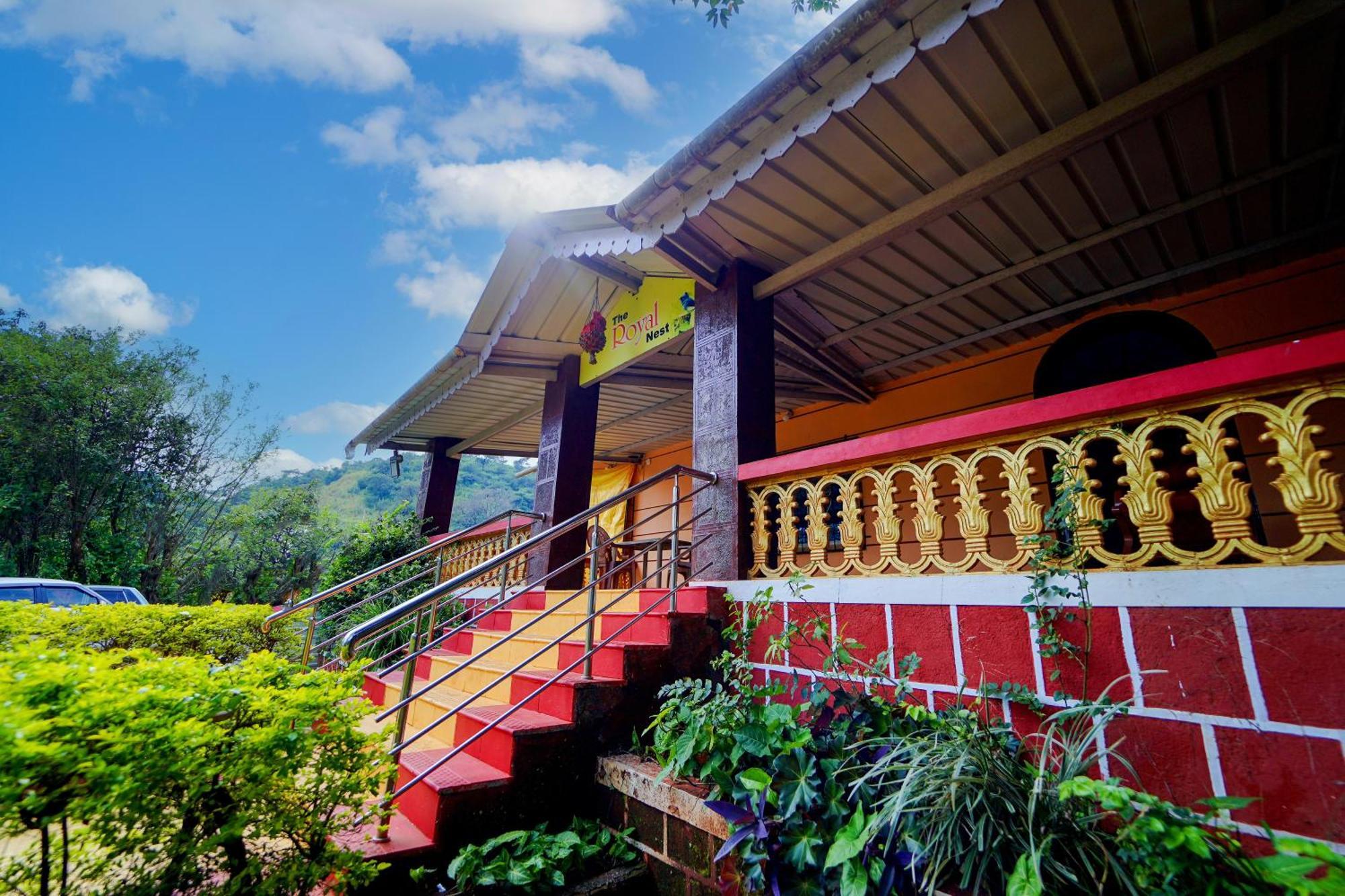 Royal Nest Villa Mahābaleshwar Esterno foto